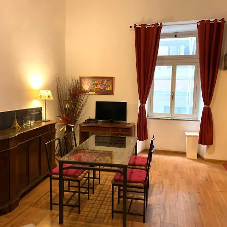 Lägenhet Casa Trevi *